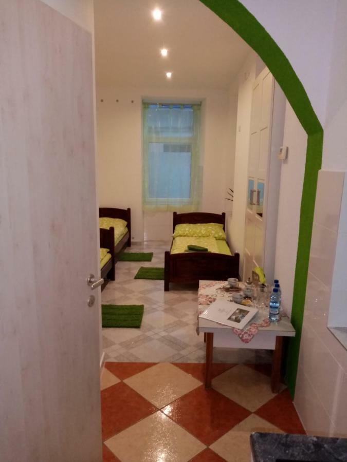 维也纳 Viktoria旅舍 外观 照片